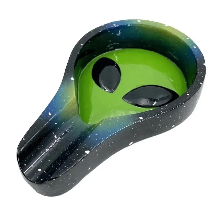 Art of Smoke Alien Ashtray
