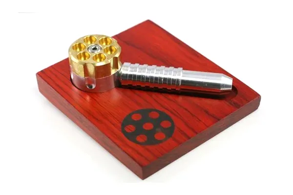 High Tech Pipes The Original Six Shooter Pipe